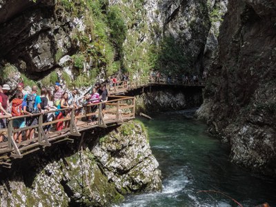 Turismo all’aria aperta come nuovo fenomeno mainstream