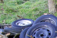 Illegale Müllberge in Italiens Westalpen