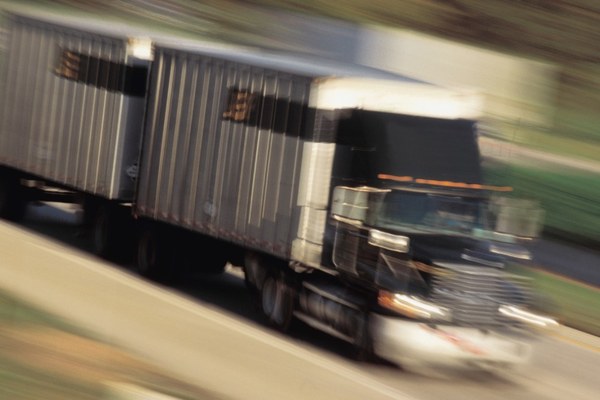 Gigaliner: Gefahr für Mensch und Natur