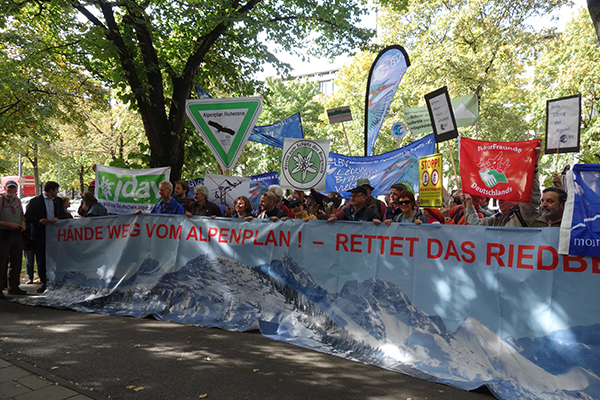 Mit Alpenkonvention und Alpenplan in die Zukunft