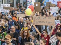 Youth demonstrates for Climate- and Alpine Protection