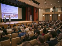 Tourisme : les deux faces de la médaille