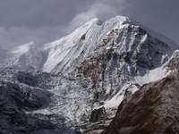 Même les hauts glaciers de l'Himalaya fondent…