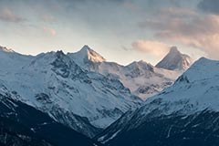 Suisse : des Russes construisent un complexe touristique de luxe