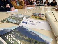 Comment améliorer la qualité de vie des jeunes des pays alpins ?