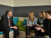 Jeunes voix, nouvelles idées