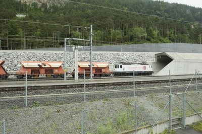 « Le trafic de marchandises doit être transféré vers le rail »
