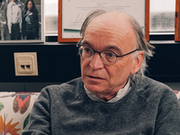 « Nous vivons dans un monde de microbes »