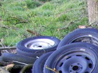 Montagne di rifiuti illegali nelle Alpi occidentali italiane