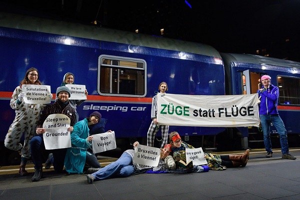 Più treni anziché voli brevi