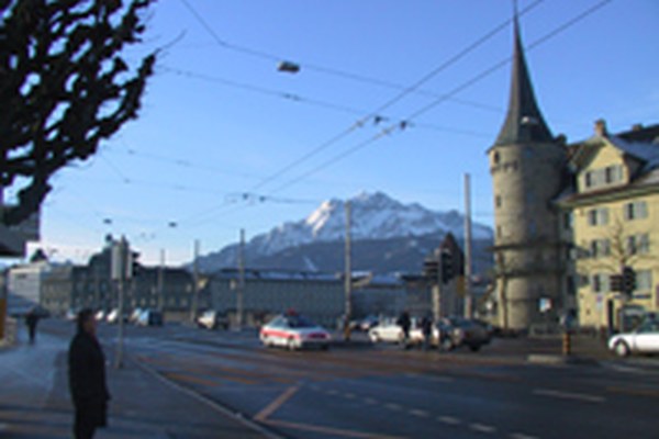 Risoluzione della CIPRA: La responsabilità delle città alpine per il futuro delle Alpi