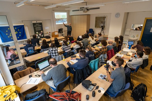 [Napovedujemo] Študentski forum - Mikrofon podnebju: znanje in kompetence za odzivanje na podnebne spremembe: varstvo biodiverzitete in javno zdravje