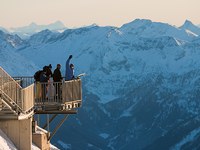 Spremenjena geometrija odnosov in nova prepoznavnost