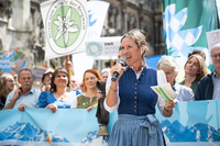 Stališče: Pogum za nove poti v zimskem turizmu