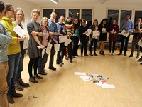 V primežu med odseljevanjem in razvojnimi pritiski