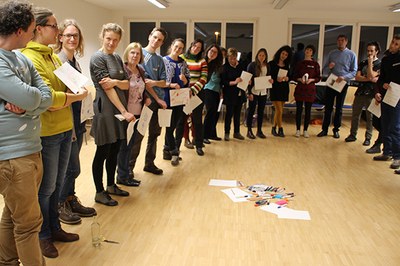 V primežu med odseljevanjem in razvojnimi pritiski