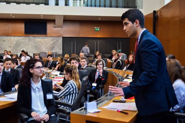 Mladi prevzemajo odgovornost za okolje